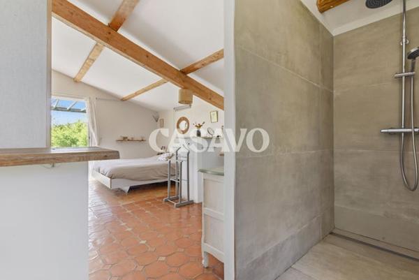 Vente Maison 7 pièces de 162m² - 13840 Rognes