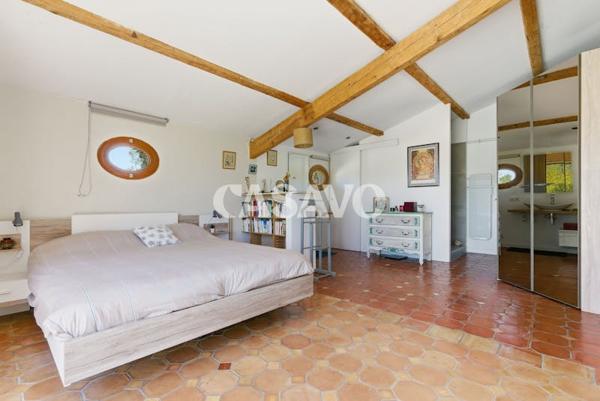 Vente Maison 7 pièces de 162m² - 13840 Rognes