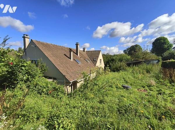 Vente A LA FERTE-MILON - GRAND PAVILLON D'HABITATION