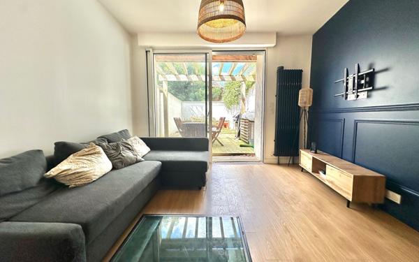 Maison à vendre    3 pièces •  Castres-Gironde