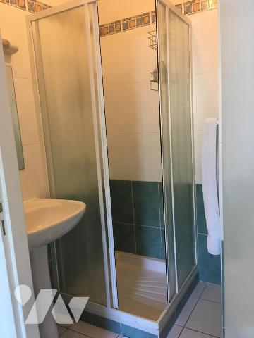 ORVAULT, Petit Chantilly. Maison de 4 chambres dont une de plain-pied. Garage et jardin. Libre 