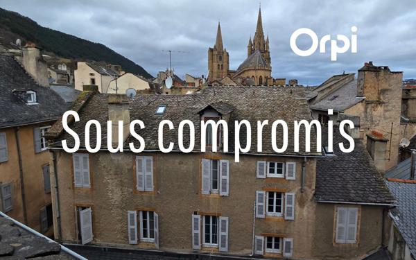 Immeuble à vendre    12 pièces • 220,39 m2 Mende