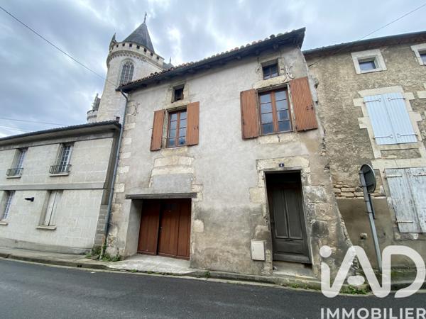 Maison à vendre 3 pièces 55 m² La Rochefoucauld-en-Angoumois