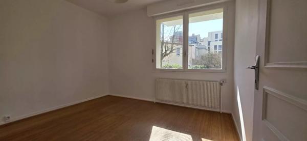 Lyon 6ᵉ – T3 lumineux de 74 m² en RDC surélevé – Résidence avec jardin