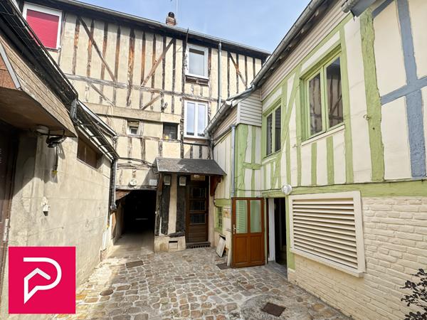 Immeuble 6 pièces 140 m2