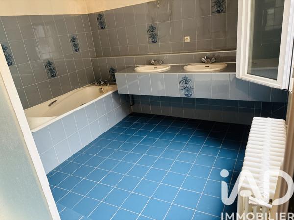 Appartement à vendre 5 pièces 156,67 m² Châlons-en-Champagne