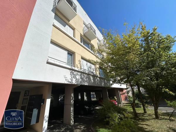 Appartement à louer 1 pièce 21.8m²