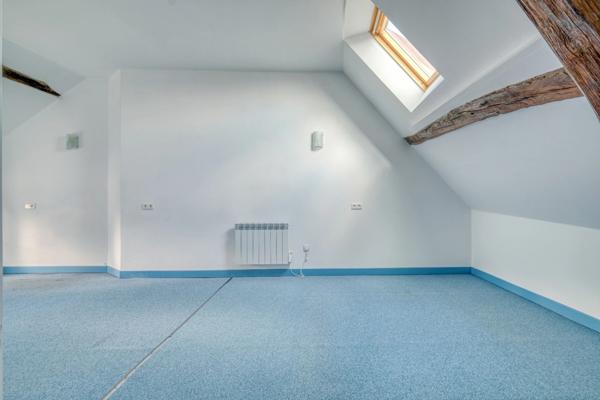 Christophe Michaudelle – EXLUSIVITE - CAPIFRANCE vous propose proche de Meaux - Saint Soupplets, à Lizy sur Ourcq : Proche des commodités rue Jean Jaurès, maison de ville (ancienne école de musique),