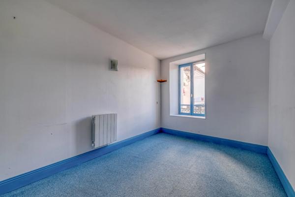 Christophe Michaudelle – EXLUSIVITE - CAPIFRANCE vous propose proche de Meaux - Saint Soupplets, à Lizy sur Ourcq : Proche des commodités rue Jean Jaurès, maison de ville (ancienne école de musique),