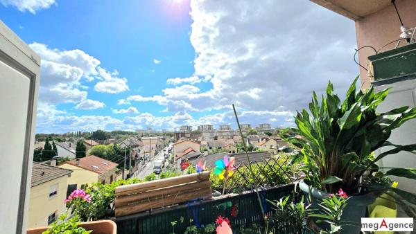 Appartement à SAINT-DENIS, 93200 - 4 pièces 63m²