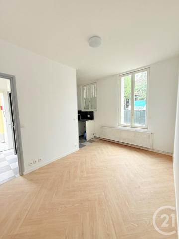 Immeuble à vendre  128 m2 LE BLANC MESNIL - 93