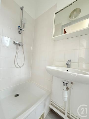 Immeuble à vendre  128 m2 LE BLANC MESNIL - 93