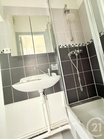 Immeuble à vendre  128 m2 LE BLANC MESNIL - 93