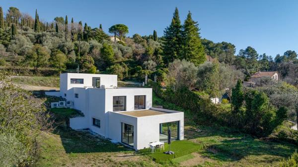 Mouans-Sartoux, Villa 3 Chambres -  250 m² à vendre