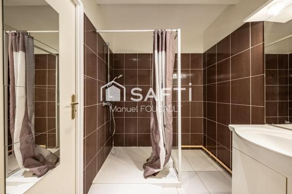 DIJON Poincaré Appartement T4 de 75 m2 avec terrasse - balcon - cave et garage en sous-sol