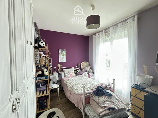 Maison
                                                                                                                                                                                                                                                                                                                        6 pièce(s)                                                                                                                                                                                                          4 chambre(s)                                                                                                                                                                                                          115  m²
