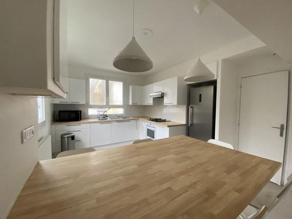 GRANDE MAISON à louer