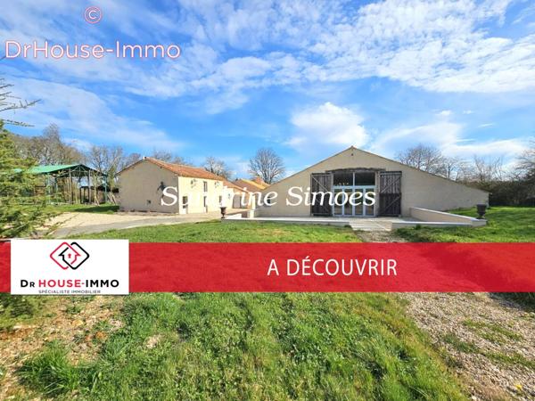 Maison à vendre 9 pièces de 230 m²