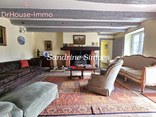 Maison à vendre 9 pièces de 230 m²