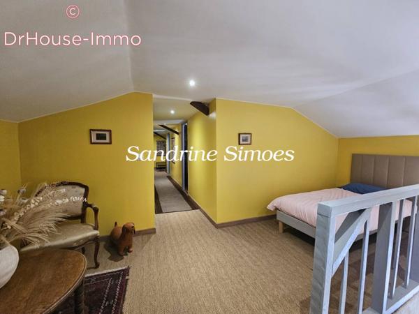 Maison à vendre 9 pièces de 230 m²