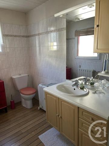Maison à vendre  5 pièces - 185,45 m 2   LA ROCHELLE  - 17