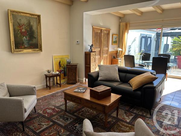 Maison à vendre  5 pièces - 185,45 m 2   LA ROCHELLE  - 17