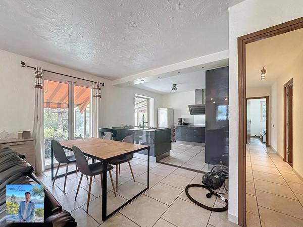 🏡 Maison 5 pièces – 130 m² avec piscine et grand terrain – Saint-Jeannet