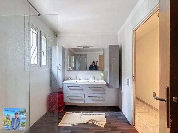 🏡 Maison 5 pièces – 130 m² avec piscine et grand terrain – Saint-Jeannet