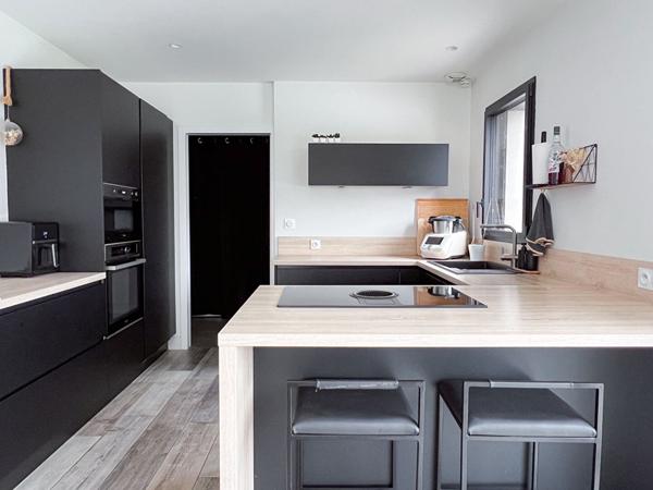 Maison - 112 m² à Cantenay Epinard - 5 pièces - 4 chambres - garage