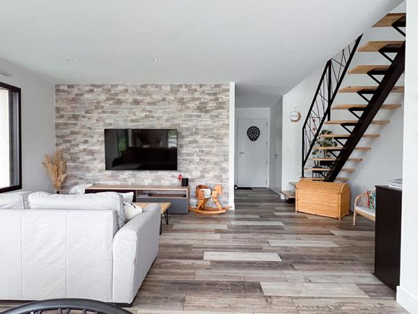 Maison - 112 m² à Cantenay Epinard - 5 pièces - 4 chambres - garage