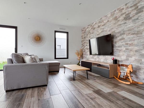 Maison - 112 m² à Cantenay Epinard - 5 pièces - 4 chambres - garage