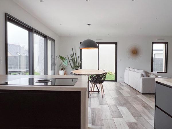 Maison - 112 m² à Cantenay Epinard - 5 pièces - 4 chambres - garage