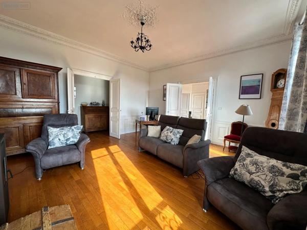 Achat - Appartement Dole 39100 8 pièces 207 m 2 1687 m 2