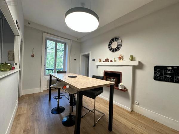Achat - Appartement Dole 39100 8 pièces 207 m 2 1687 m 2