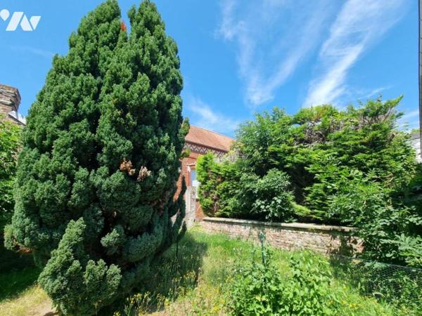 Maison individuelle 3 chambres rénovée avec jardin clos