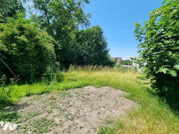 Maison individuelle 3 chambres rénovée avec jardin clos
