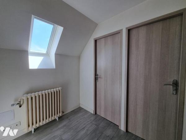 Maison individuelle 3 chambres rénovée avec jardin clos
