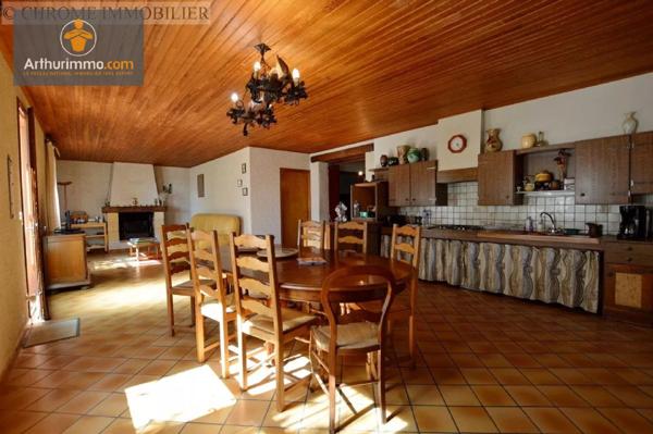 Vente Maison 9 pièces 219 m2 à Duras