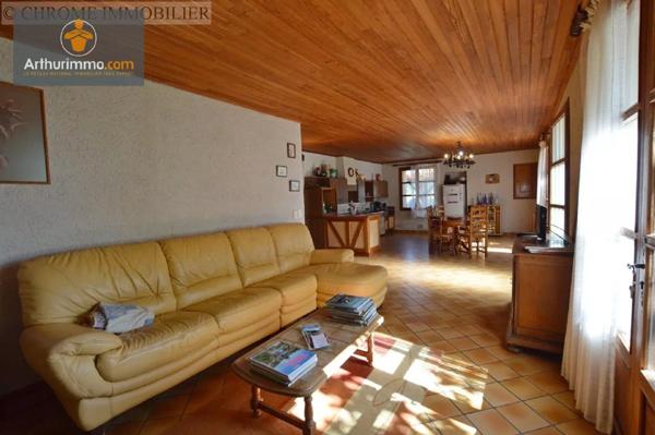 Vente Maison 9 pièces 219 m2 à Duras