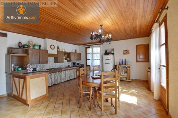 Vente Maison 9 pièces 219 m2 à Duras