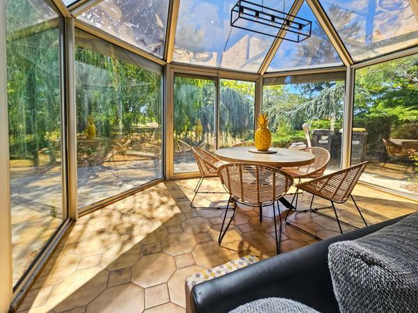 Bellevigne-en-Layon - Propriété de 250 m²  - 2 habitations - Piscine chauffée - Plus d'1 hectare de terrain