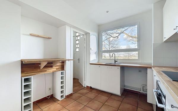 Appartement à louer    3 pièces • 77,05 m2 Vaucresson