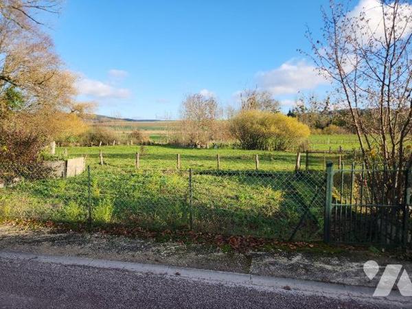 À vendre à Laferté-sur-Aube, à seulement 5 minutes de Ville-sous-la-Ferté et de l'autoroute A5,...