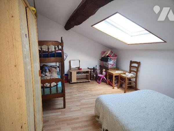 À vendre à Laferté-sur-Aube, à seulement 5 minutes de Ville-sous-la-Ferté et de l'autoroute A5,...