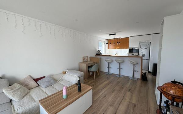 Appartement à louer    3 pièces •  Saint-Jean-de-la-Ruelle