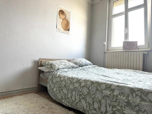 Vente                                                      Appartement
                        
                     3 pièces                      70 m2                     à Metz