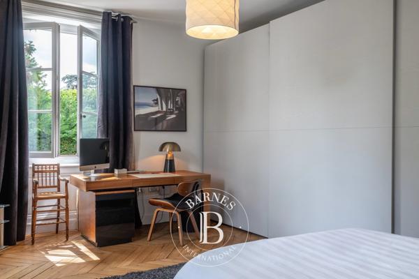 Écully, Maison 5 Chambres -  300 m² à vendre