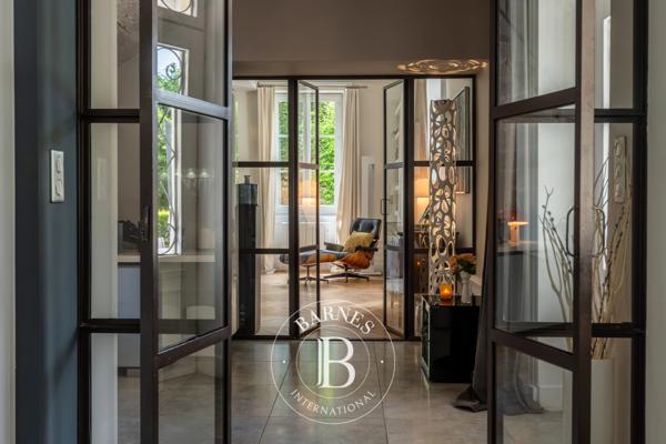 Écully, Maison 5 Chambres -  300 m² à vendre