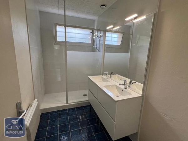 Maison à louer 5 pièces 153.8m²