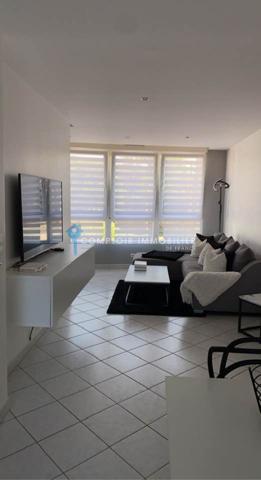 Maison
                                                                                                                                                                                                                                                                                                                        3 pièce(s)                                                                                                                                                                                                          2 chambre(s)                                                                                                                                                                                                          62.17  m²